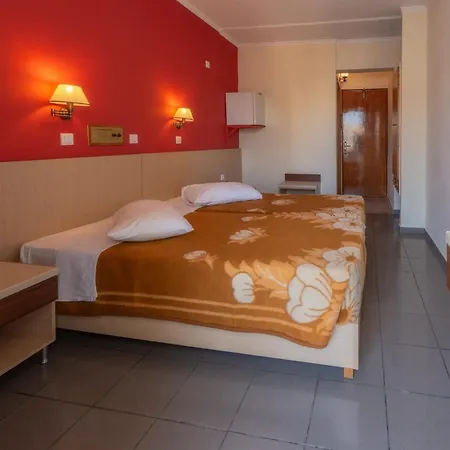 Dimitris Paritsa 2* Kos By