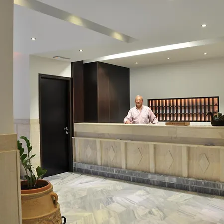 Hotel Dimitris Paritsa