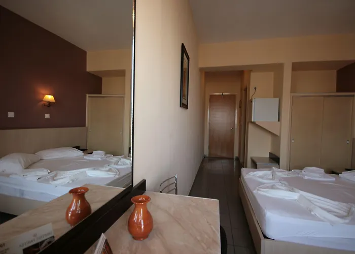 Dimitris Paritsa Hotel