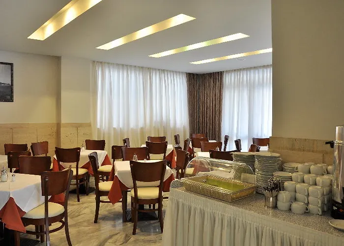 Hotel Dimitris Paritsa